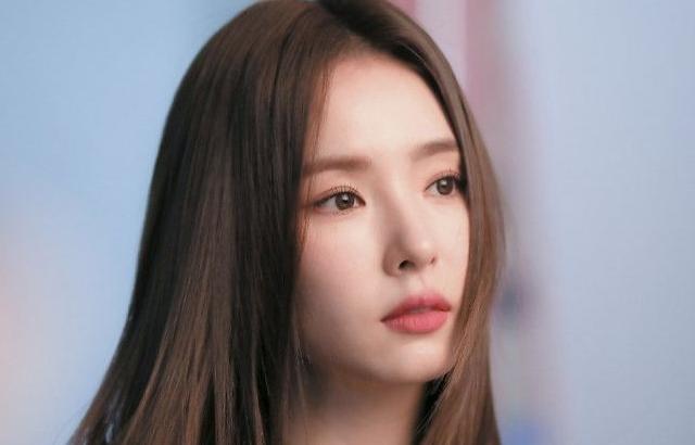 신세경