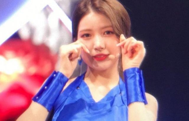 손가락 하트 소원