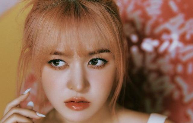 NMIXX lily