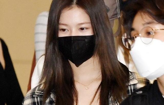 TWICE Sana