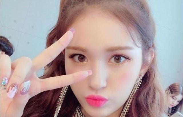 전소미