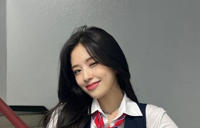 IVE YUJIN