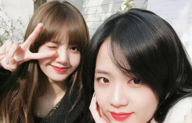 앞머리 자른 블랙핑크 지수 사진 모음
