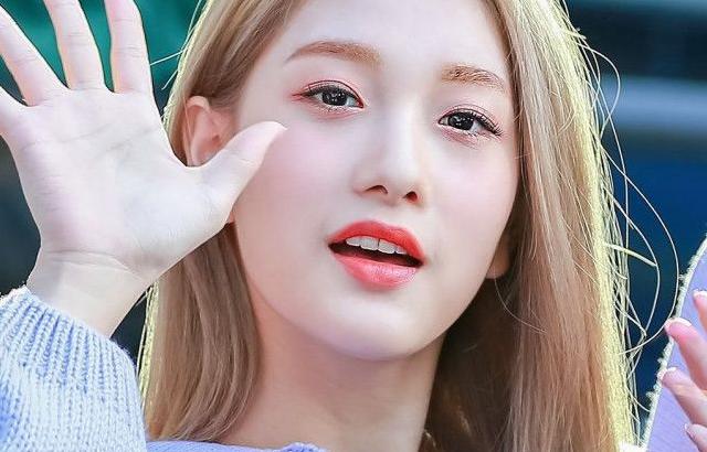 FROMIS9 Lee Seo Yeon