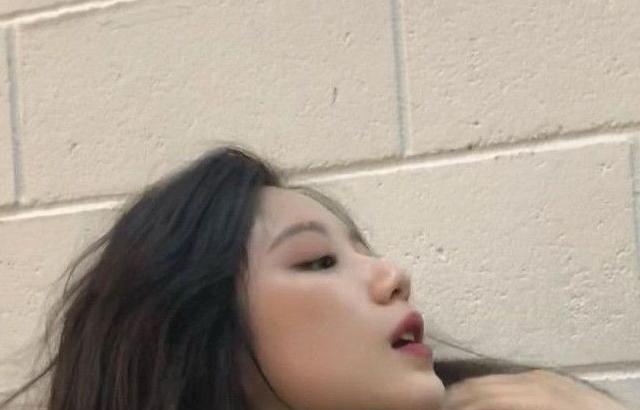 (G)I-DLE shuhua