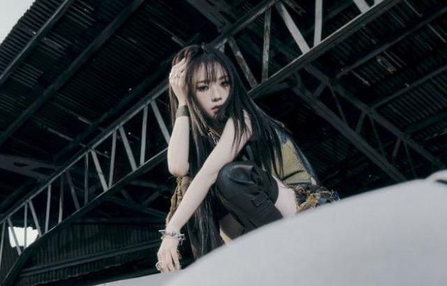 에스파 카리나