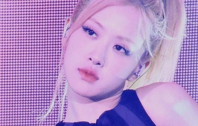 블랙핑크 로제