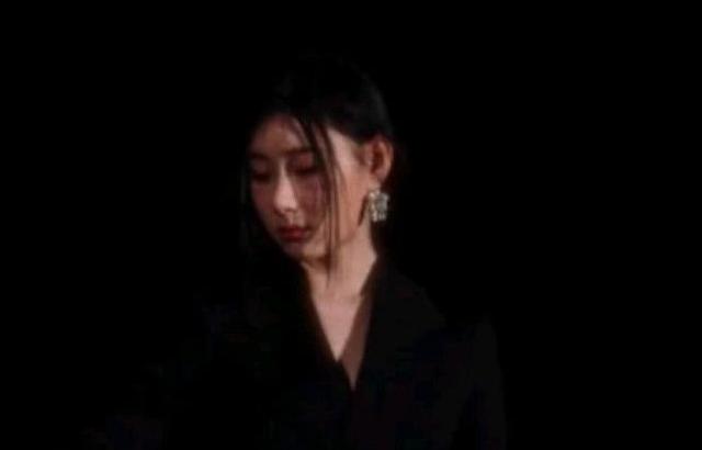 있지 채령