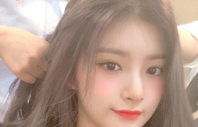 EVERGLOW 왕이런
