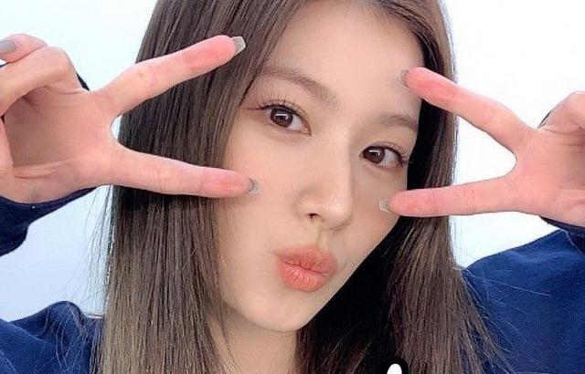 TWICE Sana
