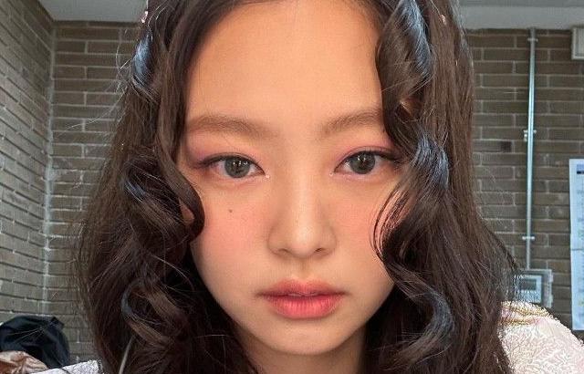BLACKPINK JENNIE