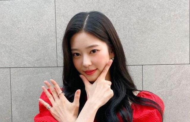 김민주