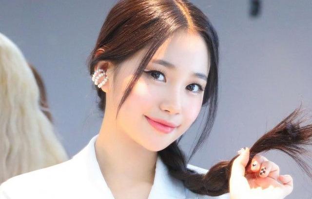 WEEEKLY Jihan