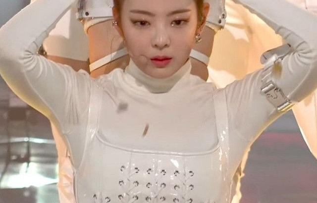 ITZY 리아