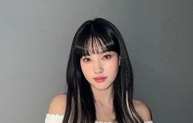 스테이씨 윤
