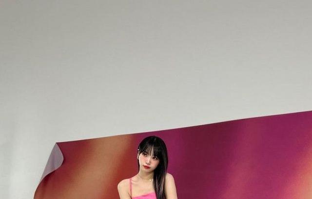 LE SSERAFIM CHAEWON