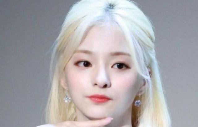 이나경