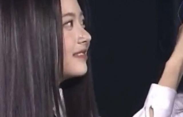 LE SSERAFIM EUNCHAE