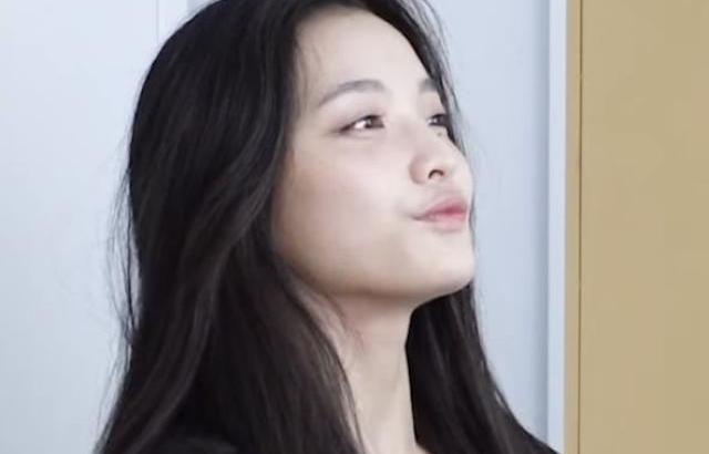 ILLIT 이로하