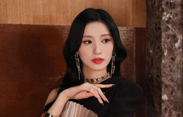 PURPLE KISS 유키