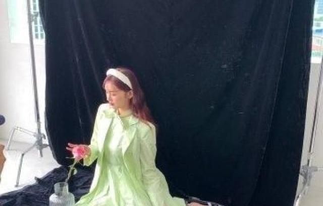 EVERGLOW Aisha