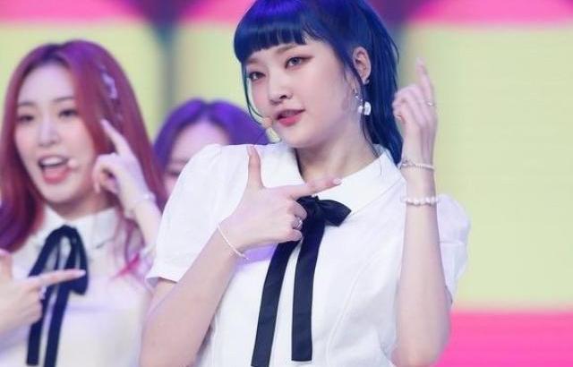 WEEEKLY 소은