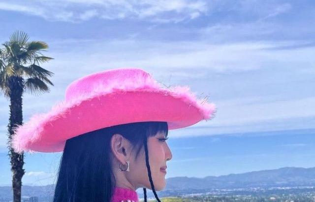 (G)I-DLE MINNIE