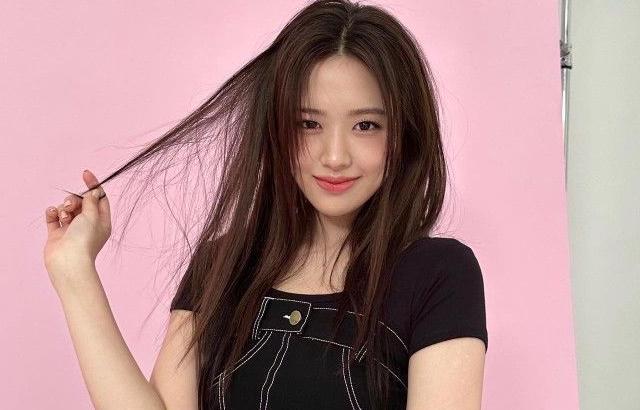 IVE YUJIN