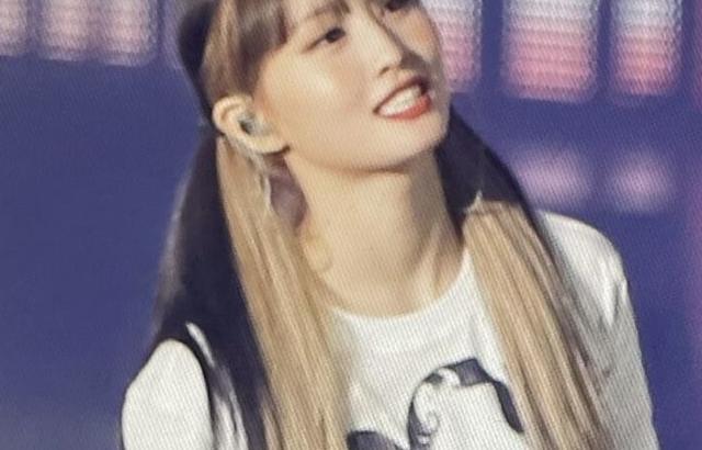 TWICE 모모