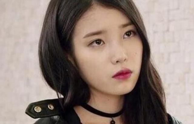 섹시 표정 끝판왕