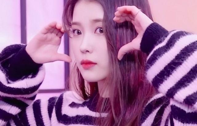 아이유 포토.