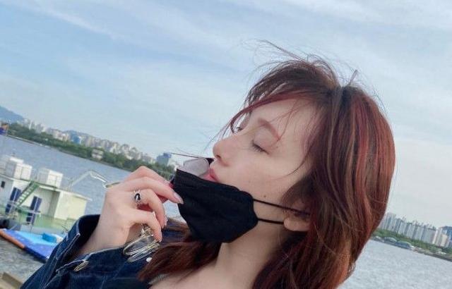 쥬리 인스타_안경 잠옷