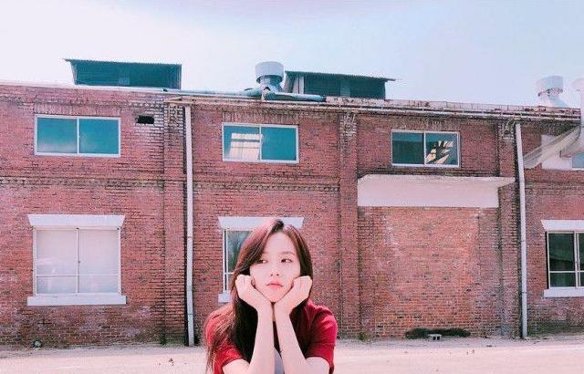 BLACKPINK JISOO