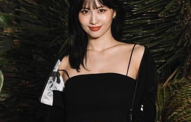 TWICE 모모