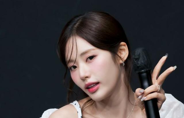 프로미스나인 박지원