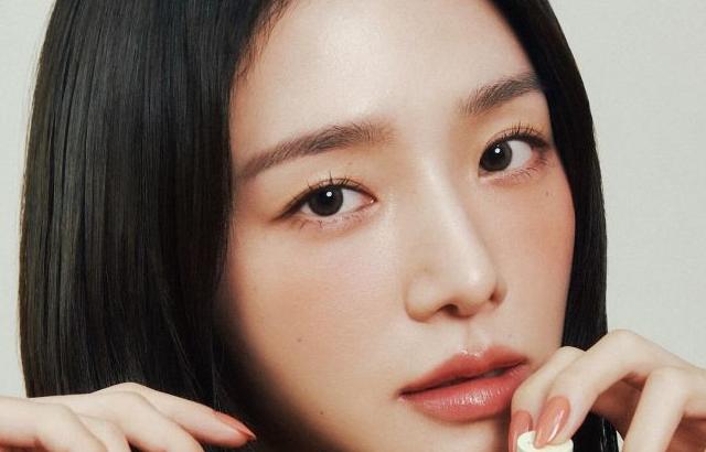 박규영 코스모폴리탄