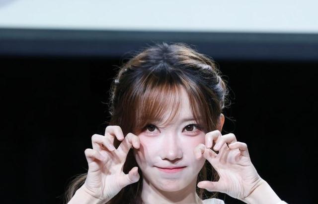 [QWER] 마젠타