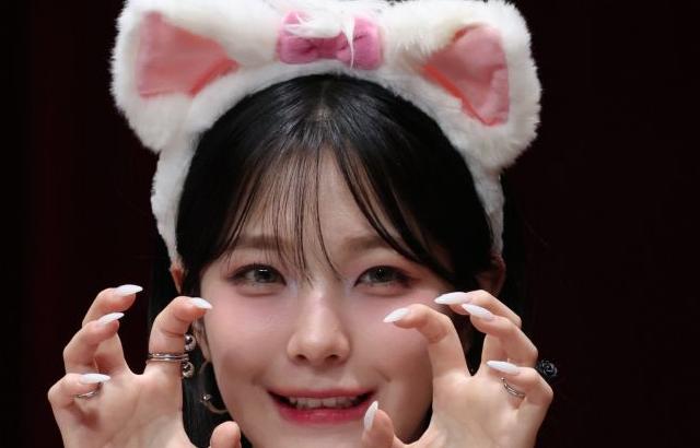 프로미스나인 백지헌