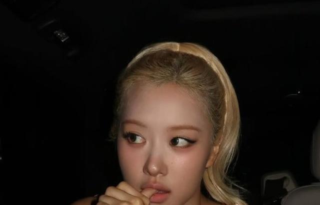 BLACKPINK (블랙핑크) 로제