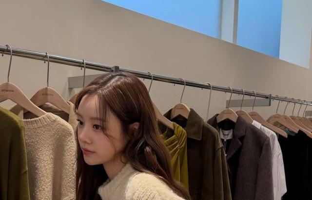 김민설