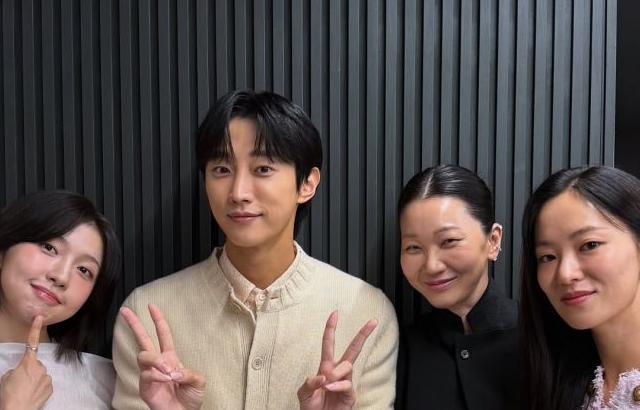 장윤주 인별 with 전여빈 주현영 진영 박정화 등 착한여자부세미