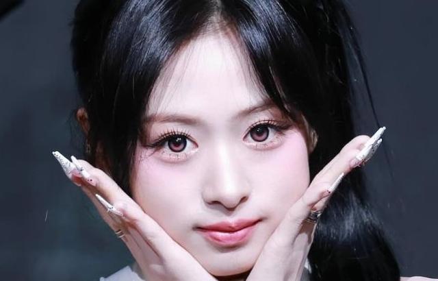 BABYMONSTER (베이비몬스터) 아현