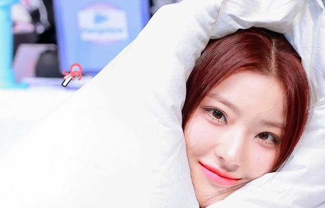 프로미스나인 전 멤버 이새롬