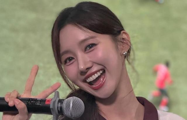 윤수빈 아나운서