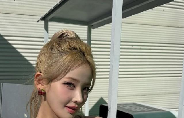 KISS OF LIFE (키스오브라이프) 벨