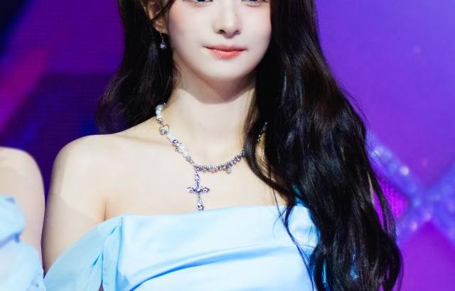 프로미스나인 이나경