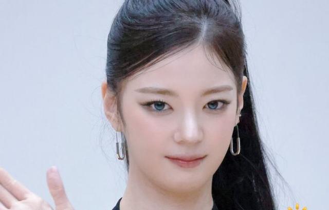 ITZY 리아