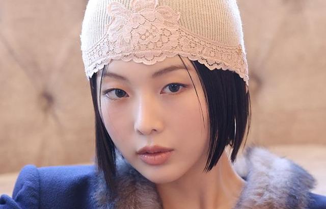 금새록 화보 비하인드