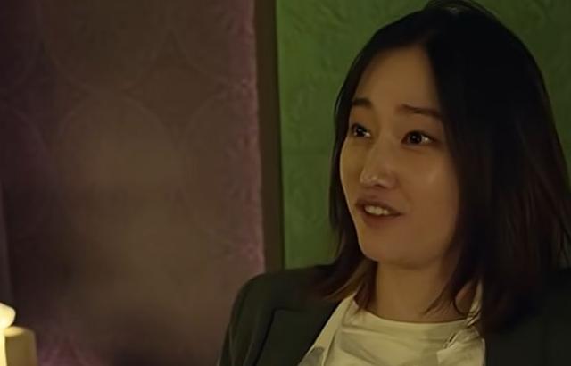 드라마 전종서 교복핏.jpg