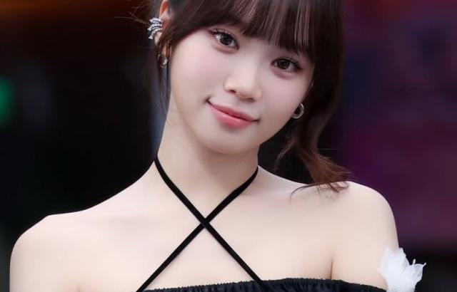 LE SSERAFIM (르세라핌) 김채원